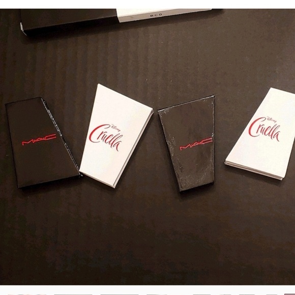 MAC Disney Cruella eyeshadow palette